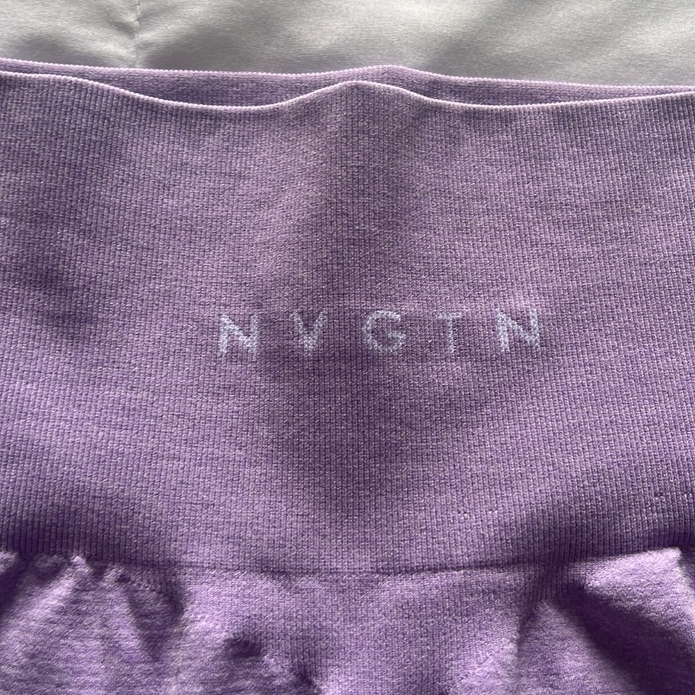 NVGTN leggings never worn - Picture 2 of 2